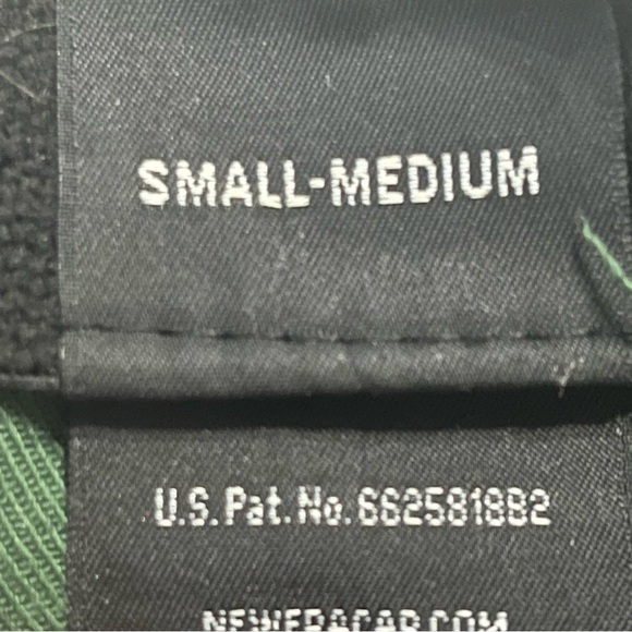 New Era bundle of Green Bay packers Green and Gray Hats Aaron Rodger size medium - Picture 6 of 13